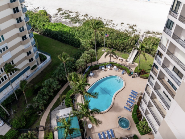 South end Marco Island Luxury Condo 3 month minimum